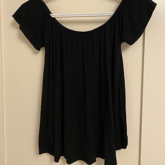 Summer Top Bundle - Picture 8 of 10